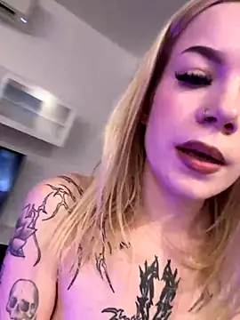 marnemzavar444 Webcam-Show