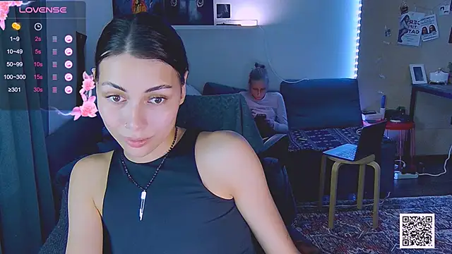 KatiKate: вебкам-шоу