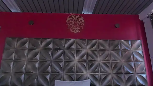 Dracco_Velour's Webcam Show