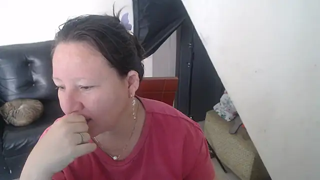 Yohis_Kiut25 Live Sex Cams