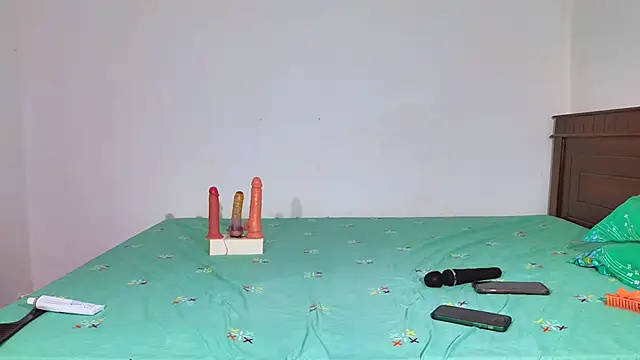 Baby_asha webkamerás műsora