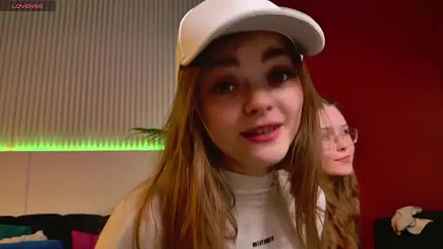 SophieSuvi webkamerás műsora