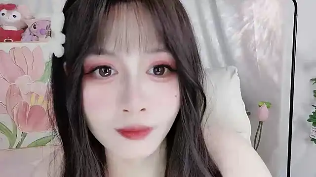 Nancy-Cindy webkamerás műsora