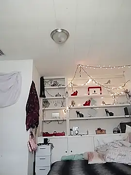 ivylee31's Live Sex Cam Show