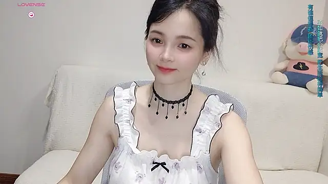 美女-Judy-在线直播