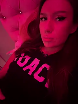 DianaGlow's Webcam Show