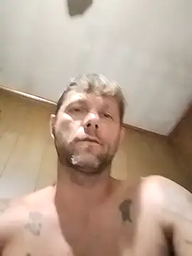 rthunderburk's Live Sex Cam Show