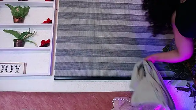 Liaa_Peach Live Sex Cams