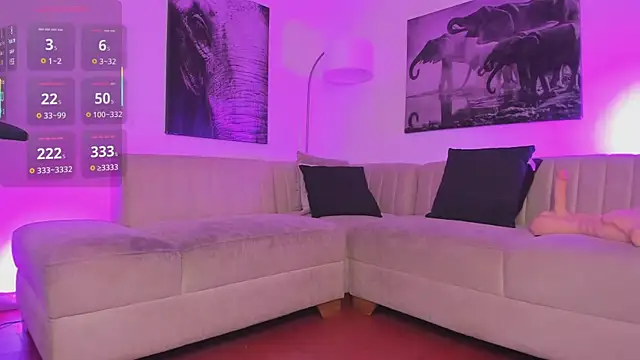 alaia7h's Live Sex Cam Show