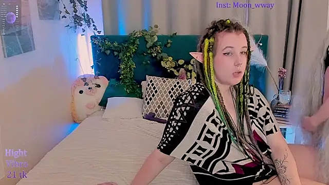 moon_wway's Live Sex Cam Show