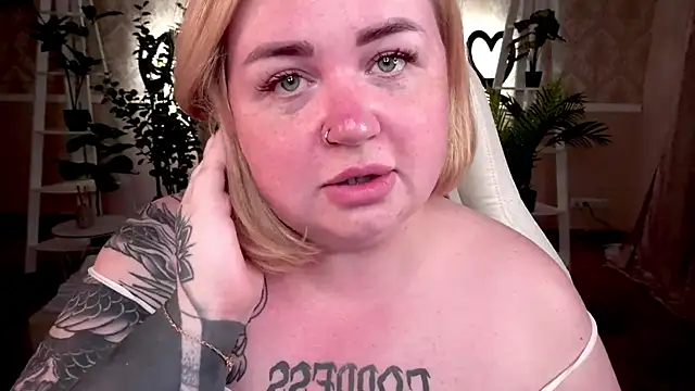 ZaraReignn's Live Sex Cam Show