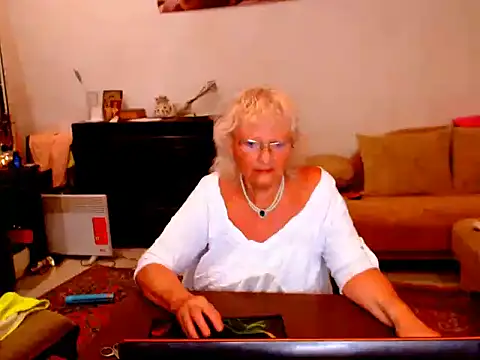 Natali7634's Live Sex Cam Show