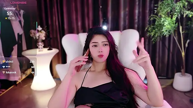 美女yangyang-777在线直播