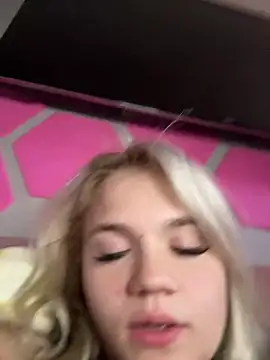 Cutiepiespanks online webcam