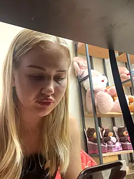 CandyVice's Live Sex Cam Show