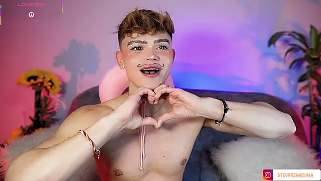 PRINCE_STEV's Live Sex Cam Show