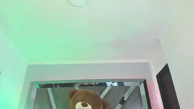 CatalinaGomez29's Webcam Show