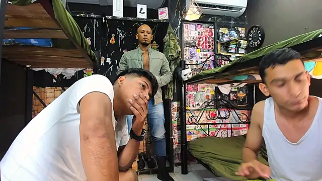 military_2025's Live Sex Cam Show