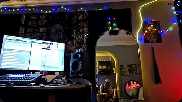 DarkKnightAndQueen's Live Sex Cam Show