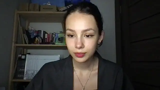 Yuna5343's Live Sex Cam Show