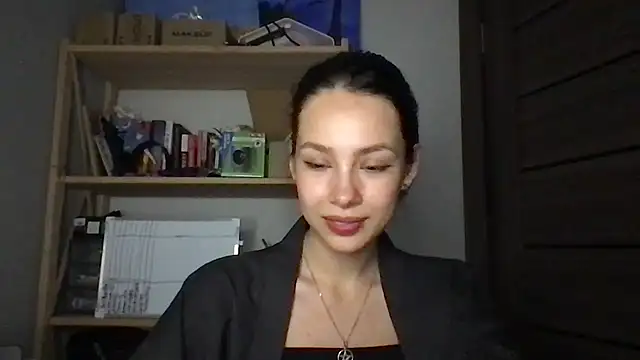 Yuna5343's Live Sex Cam Show