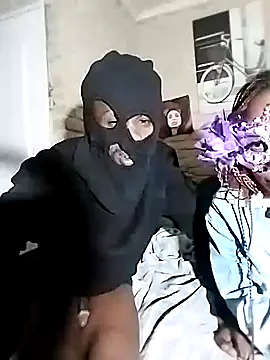 Fuckbudiez's Live Sex Cam Show