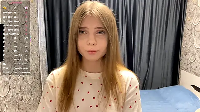 CarolinePepper online webcam
