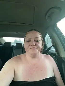itsyababe's Live Sex Cam Show