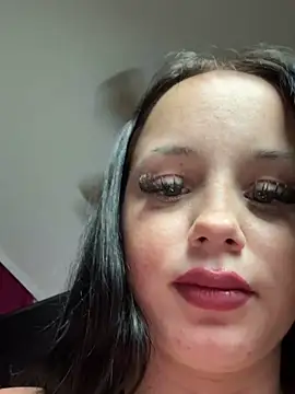 LorenaAmiraa's Webcam Show