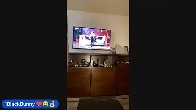 BlackBunnii's Webcam Show