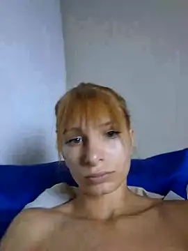 MiaLongoria's Live Sex Cam Show