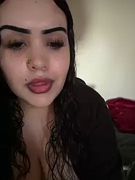 iTrapXXX's Live Sex Cam Show