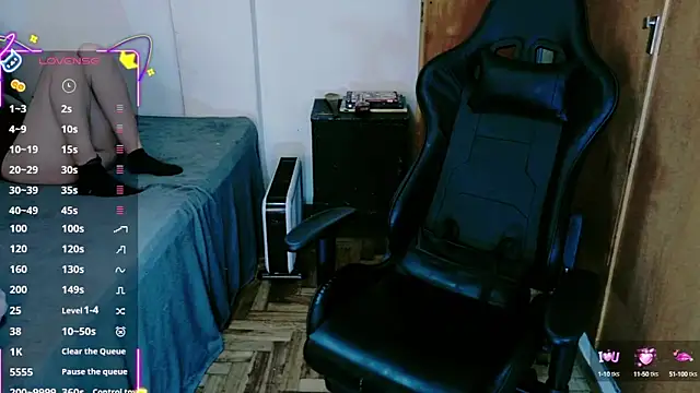 x-BlueMoon-x's Live Sex Cam Show