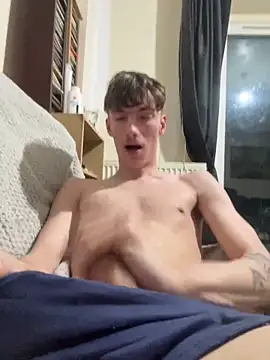 hornyadam19's Live Sex Cam Show