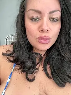 BadAssVeronica's Live Sex Cam Show