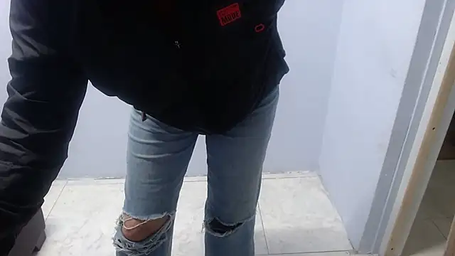 Samantha_Redsx21's Live Sex Cam Show