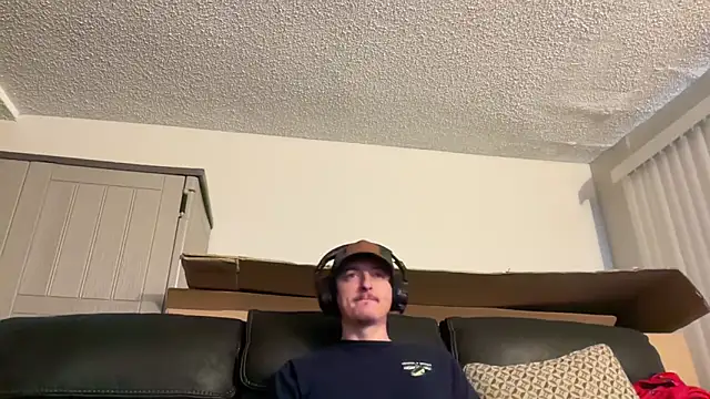 John_Dickerson69's Live Sex Cam Show