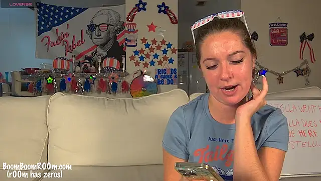 boomboomr00m's Live Chat Room