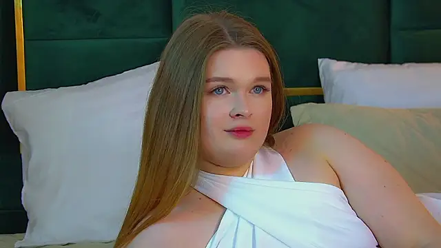 CrystalLyons Live Sex Cams