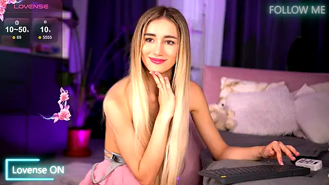 EmilyRaymont Live Sex Cams