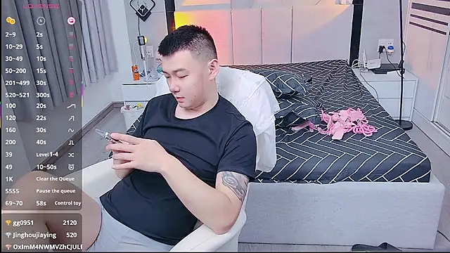 xiaoyue_zhibo's Webcam Show