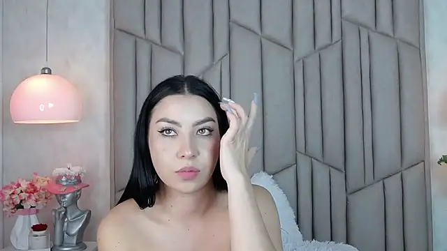 AudreyElla Live Sex Cams