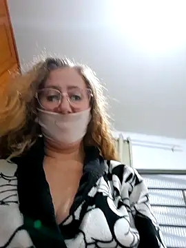 MILEIDE980's Webcam Show