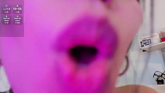 PIA_STONE's Webcam Show