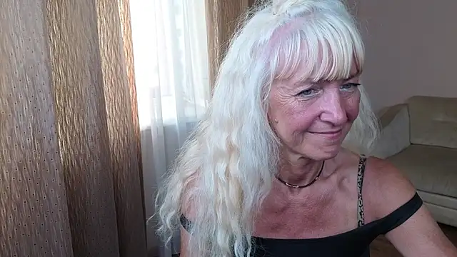 Laura_Gol's Live Sex Cam Show