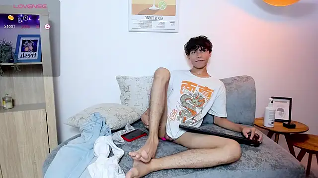 Honeymoon_sariel's Webcam Show