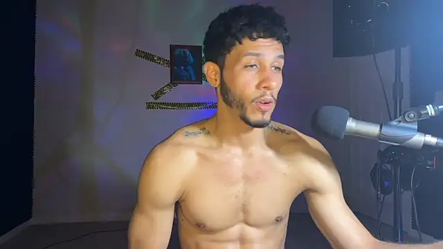 DamnKevin's Webcam Show