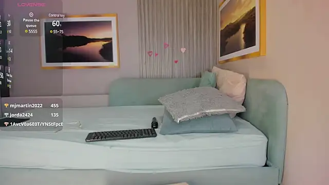Hailey-Fox Live Sex Cams