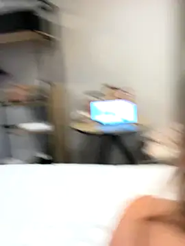 skyemorgan01's Webcam Show