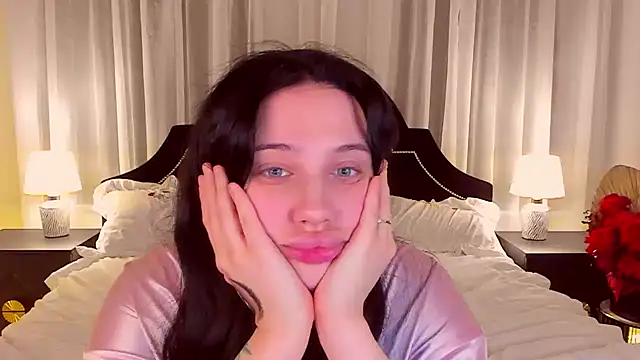 UR_MADDY Live Sex Cams